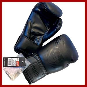 NEW Venum Contender Boxing Gloves Black 16 oz Training Sparring Punching